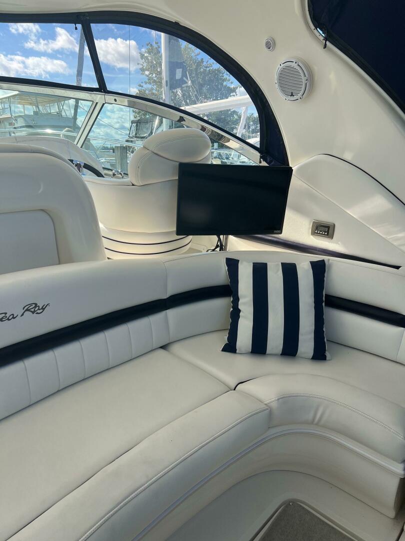Slide: The Image of Sea Ray 44 Sundancer 2008 - 4772200