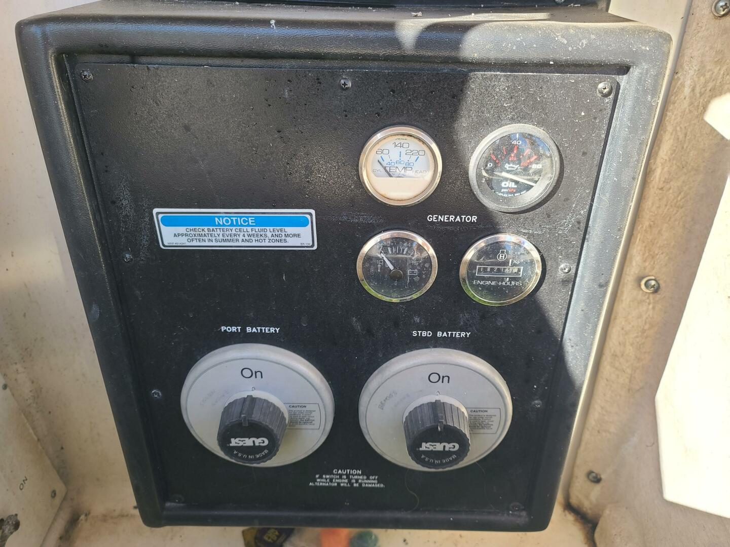 Slide: The Image of Sea Ray 450 Express Bridge 2000 - 78
