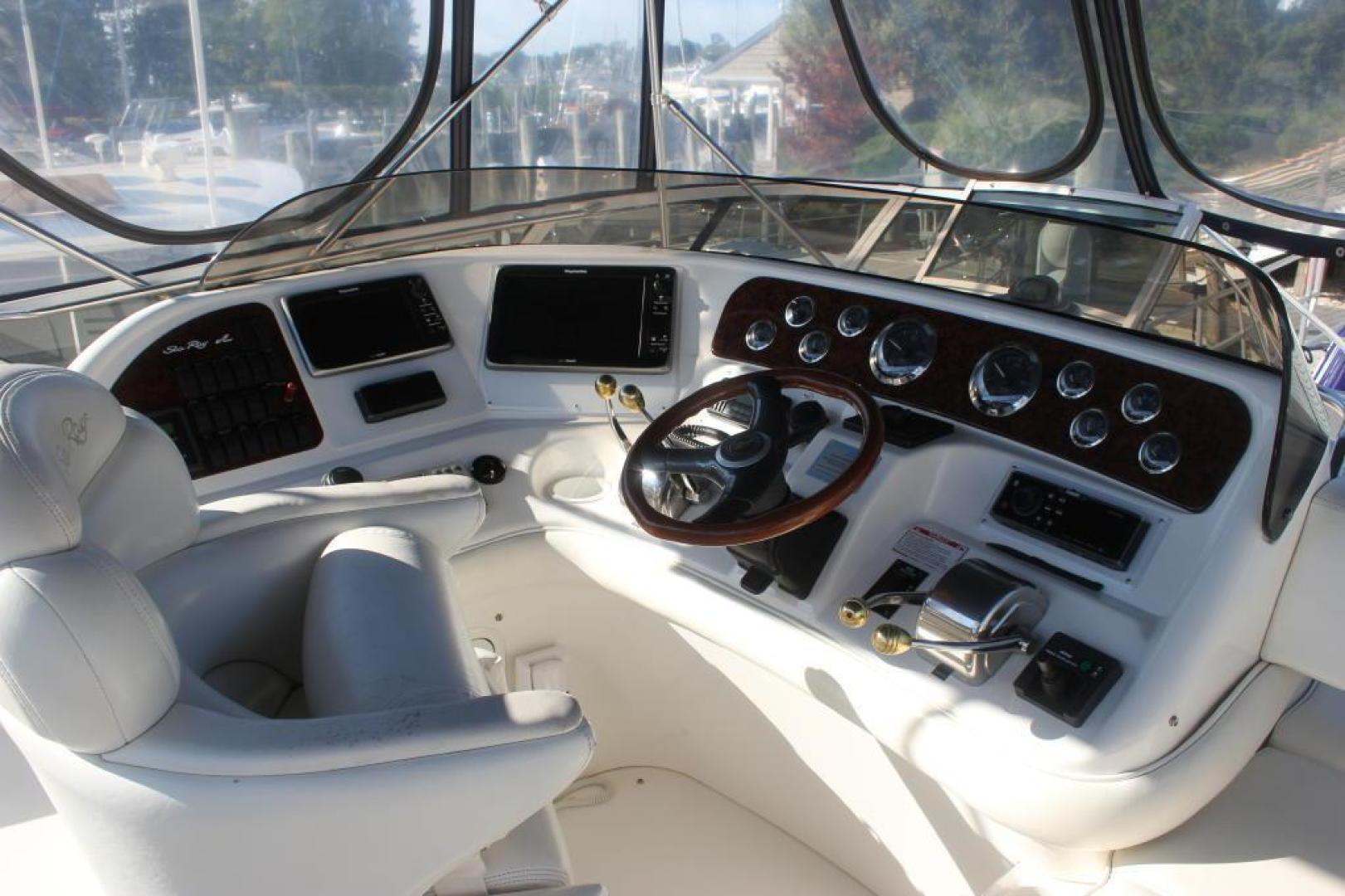 Slide: The Image of Sea Ray 450 Express Bridge 2002 - 3432730