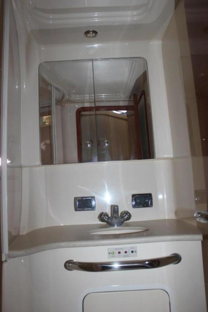 Slide: The Image of Sea Ray 450 Express Bridge 2002 - 3432782