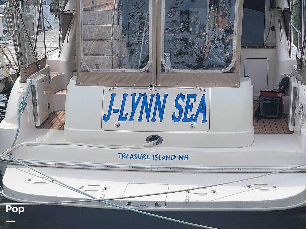 Slide: The Image of Sea Ray 450 Express Bridge 2003 - 15485121