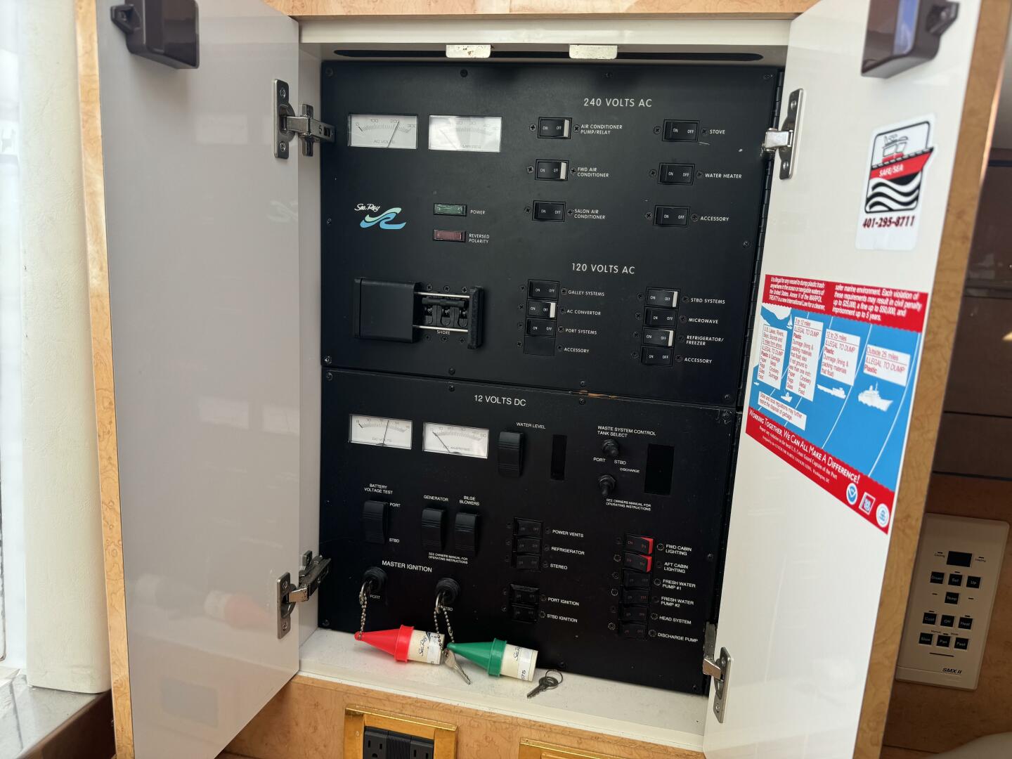 Slide: The Image of Electrical Panel - 4732916