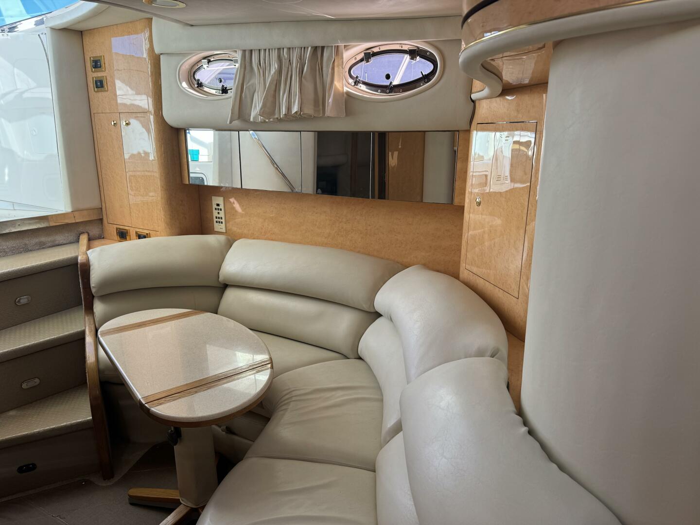 Slide: The Image of Sea Ray 450 Sundancer 1997 - 4732920