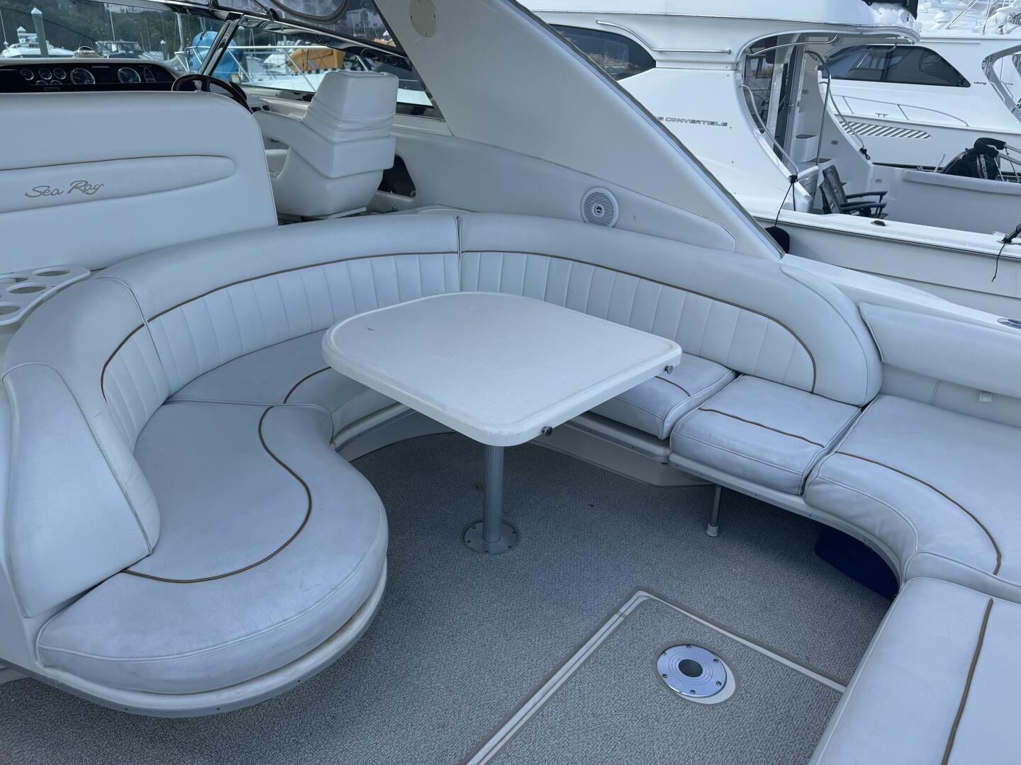 Slide: The Image of Sea Ray 450 Sundancer 1997 - 4732908
