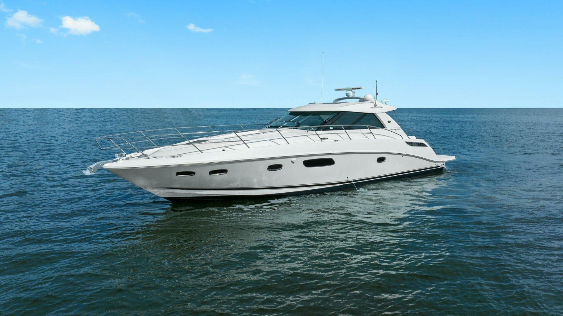 Slide: The Image of 2010 45 Sea Ray Sundancer - Profile - 4642291