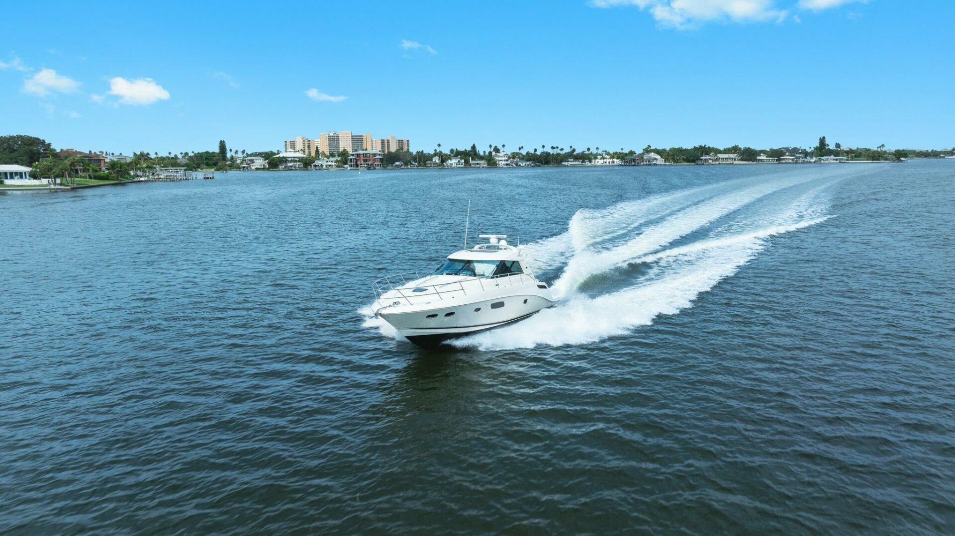 Slide: The Image of 2010 45 Sea Ray Sundancer - Running Profile - 4642293