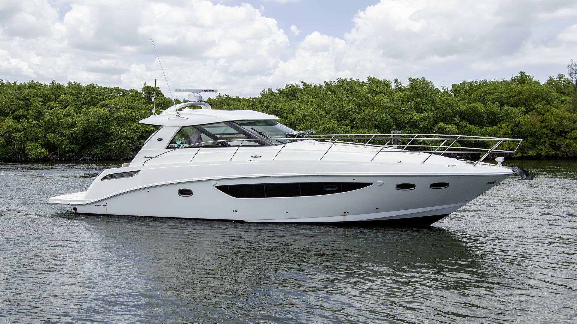 Slide: The Image of Sea Ray 450 Sundancer 2015 - 5357695