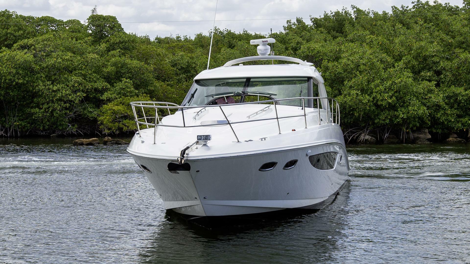 Slide: The Image of Sea Ray 450 Sundancer 2015 - 5357697