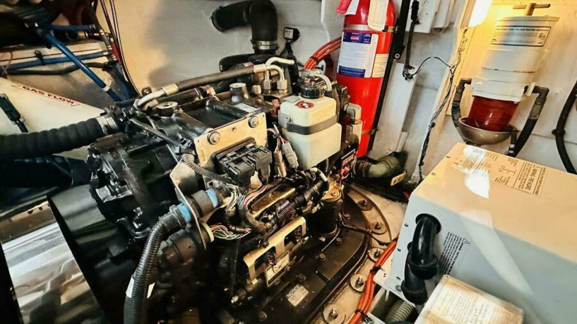 Slide: The Image of Sea Ray 450 Sundancer 2015 - 5385576