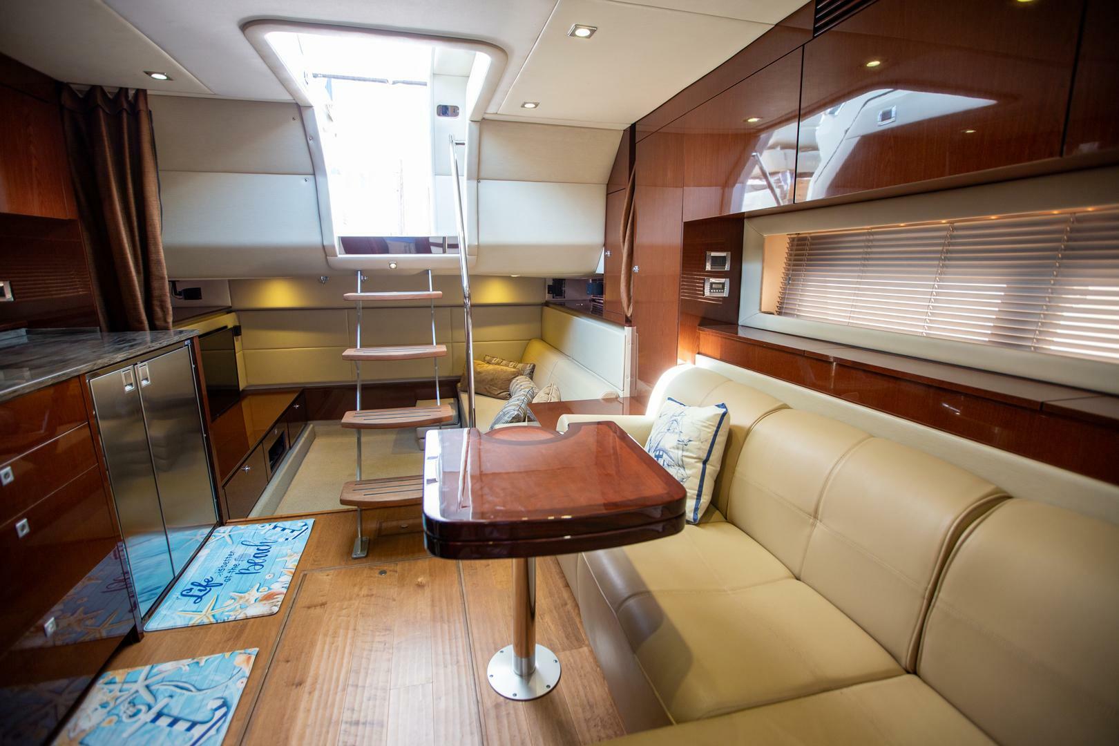 Slide: The Image of Sea Ray 450 Sundancer 2015 - 5385548