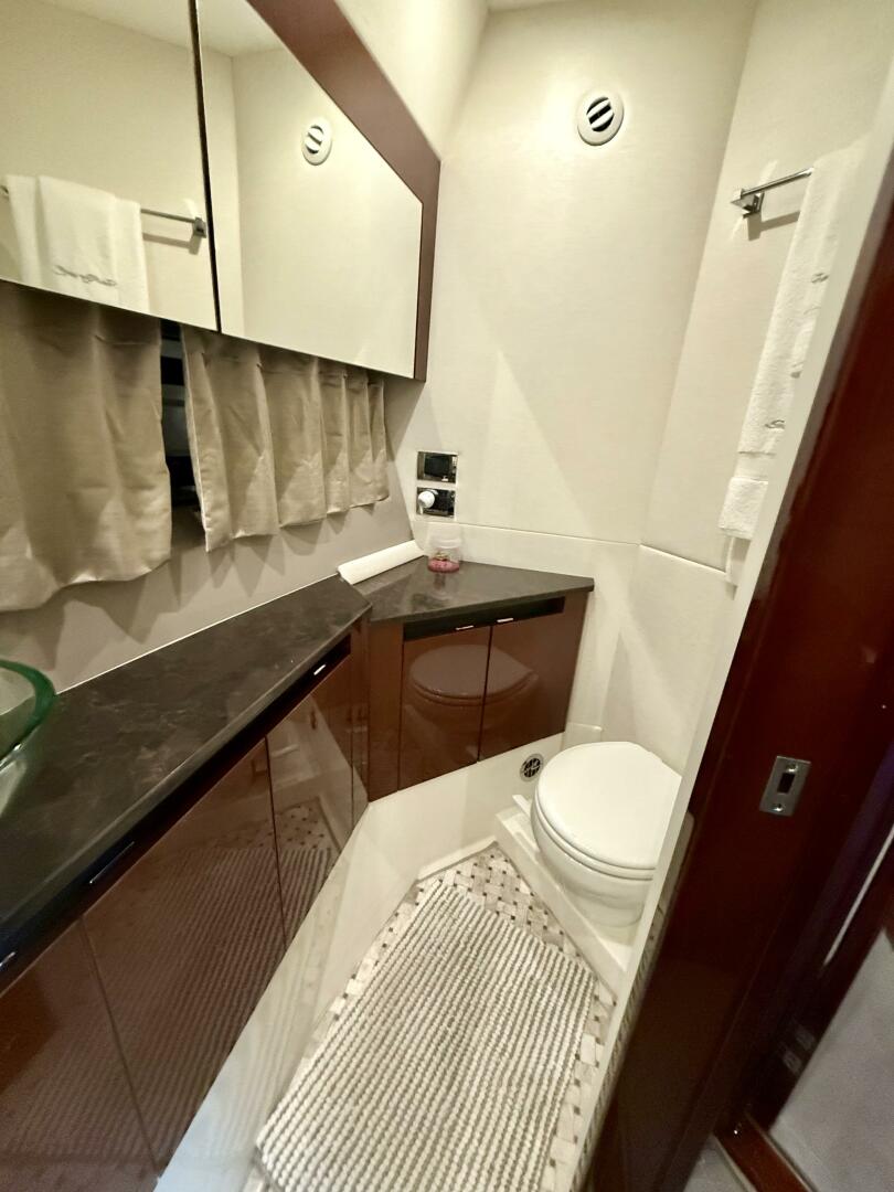 Slide: The Image of Sea Ray 46 2017 - 5257419