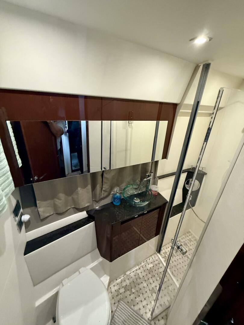 Slide: The Image of Sea Ray 46 2017 - 5257422