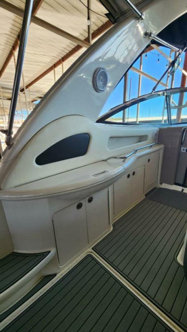 Slide: The Image of 2000 Sea Ray 460 Sundancer Mona Lisa - 4826618