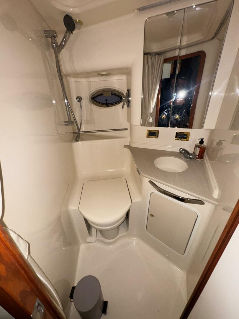 Slide: The Image of Sea Ray 460 Sundancer 2000 - 5140496