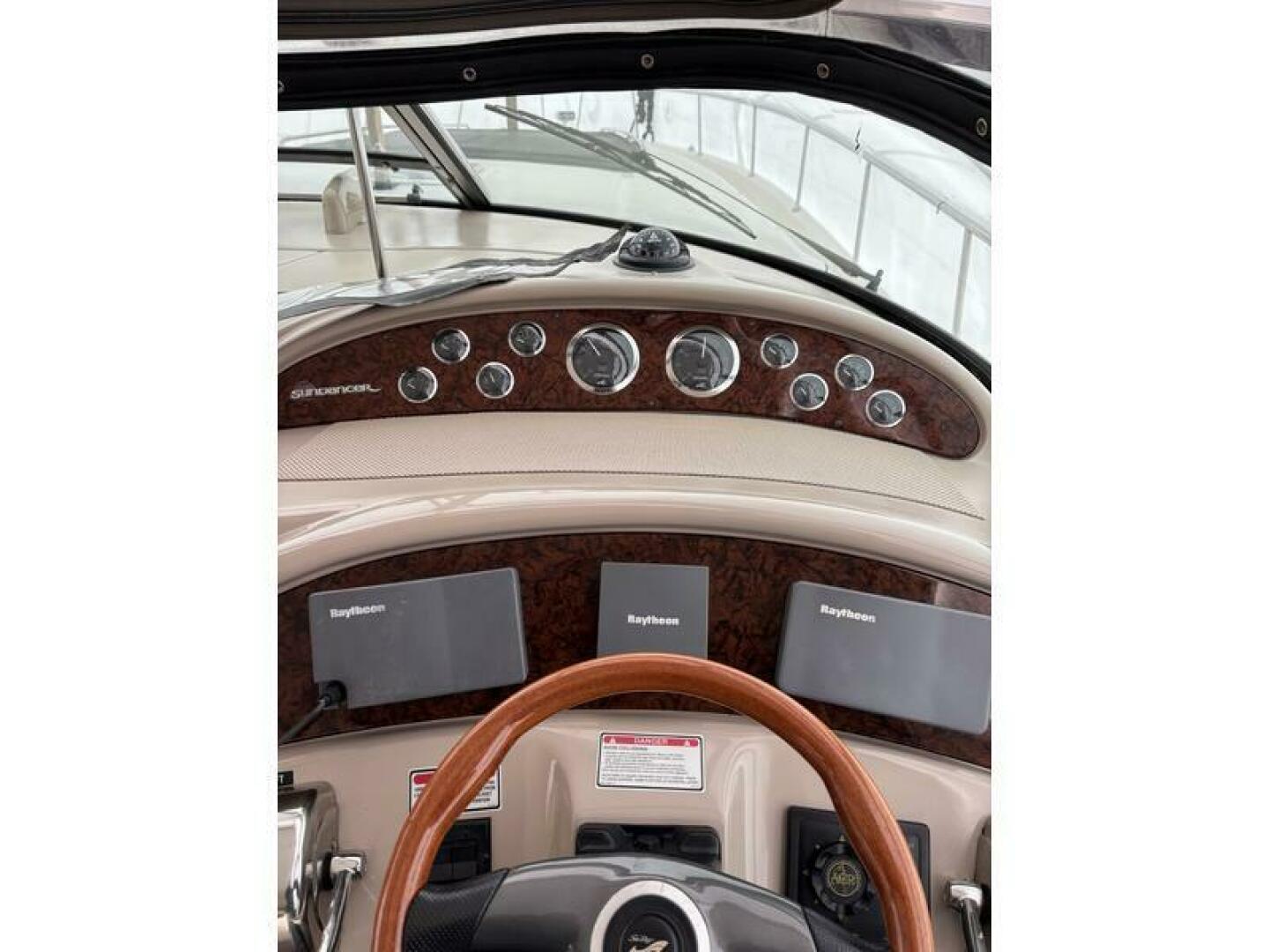 Slide: The Image of Sea Ray 460 Sundancer 2001 - 4977190