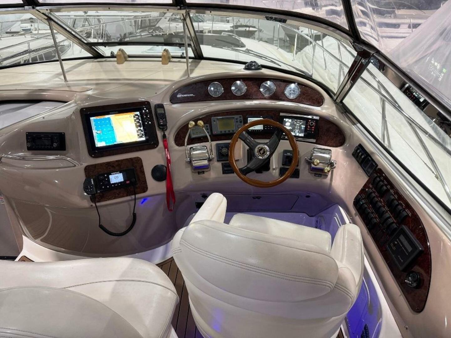 Slide: The Image of Sea Ray 460 Sundancer 2003 - 14