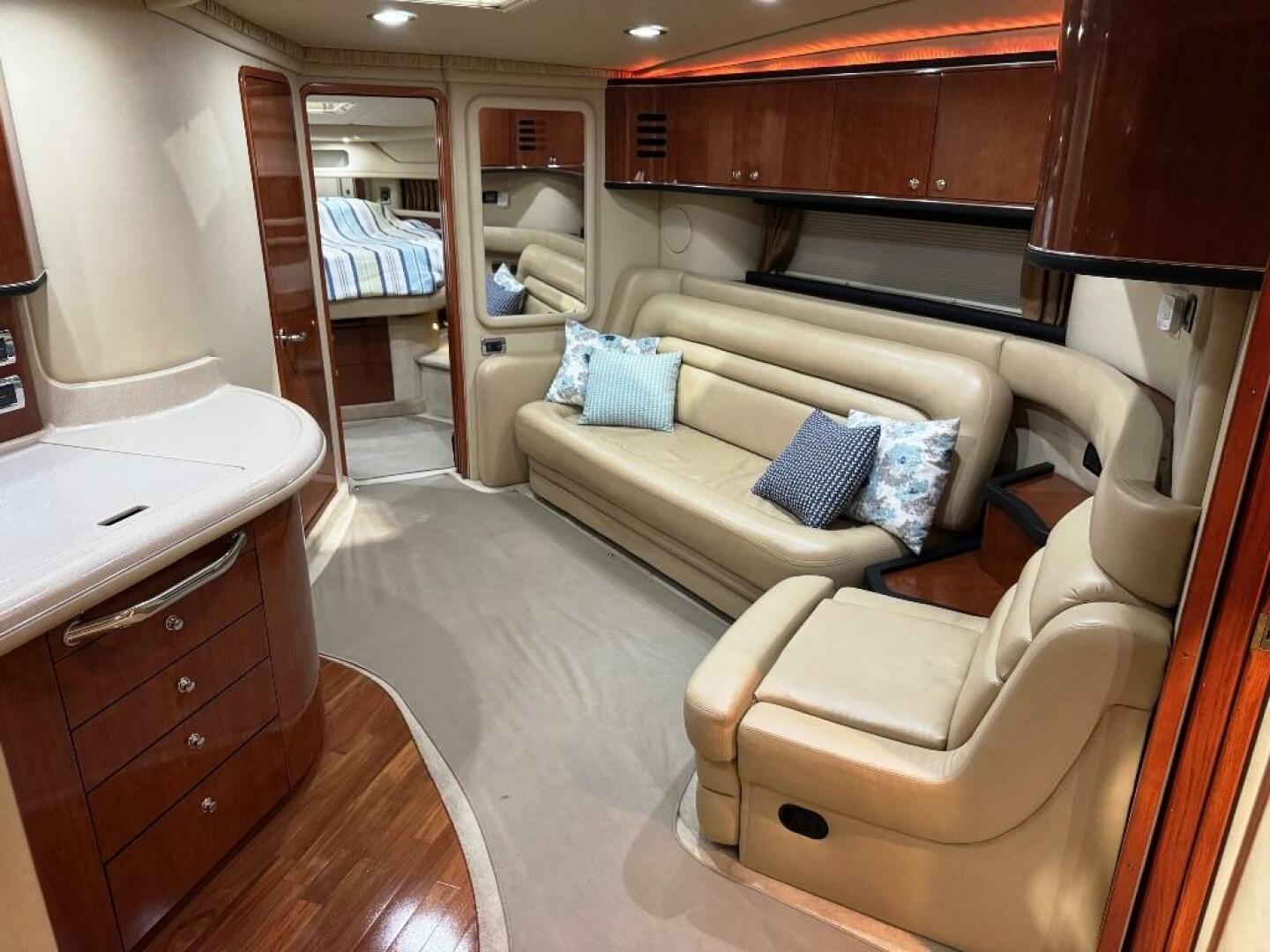 Slide: The Image of Sea Ray 460 Sundancer 2003 - 19