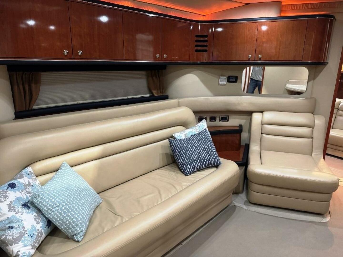 Slide: The Image of Sea Ray 460 Sundancer 2003 - 25