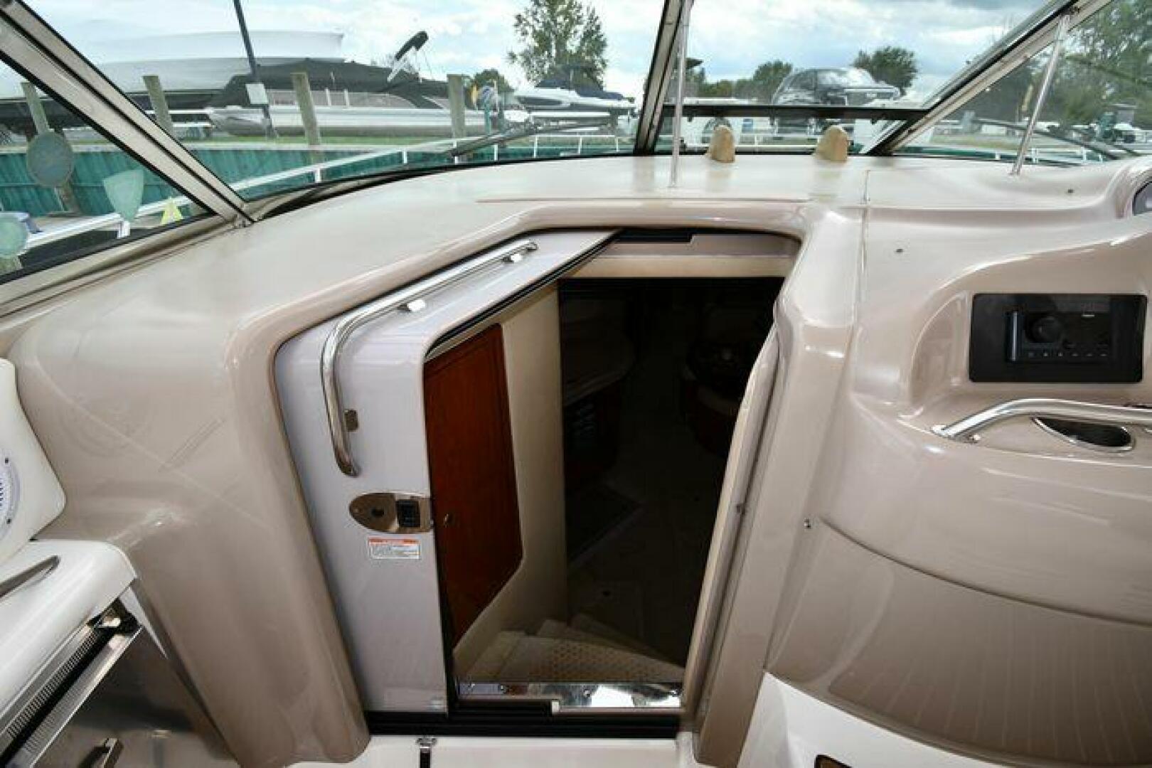 Slide: The Image of Sea Ray 460 Sundancer 2003 - 4960308