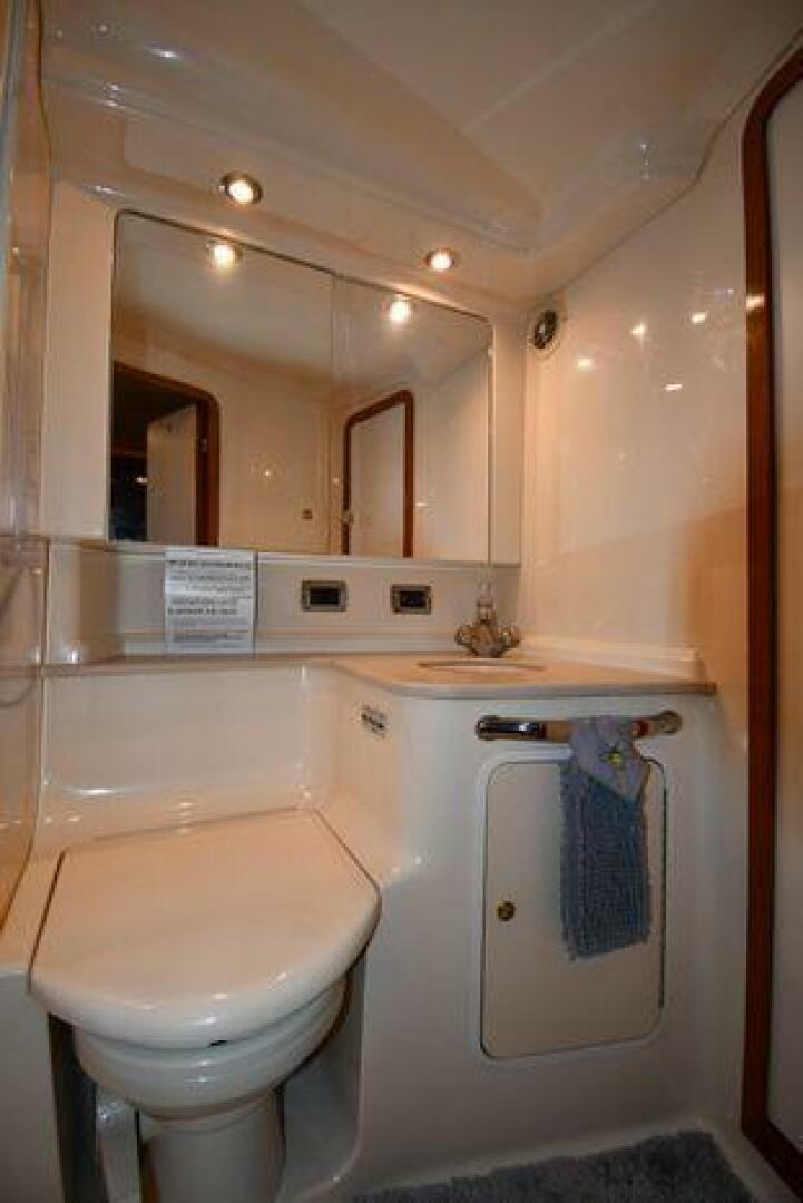 Slide: The Image of Sea Ray 460 Sundancer 2003 - 4960318