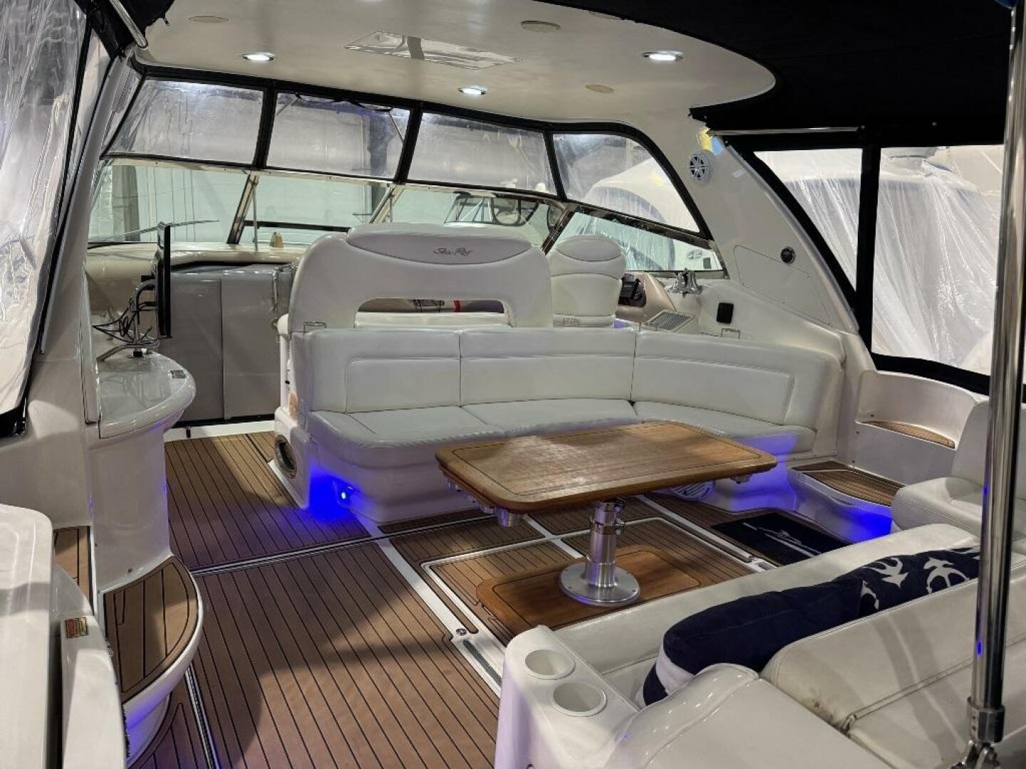 Slide: The Image of Sea Ray 460 Sundancer 2003 - 8