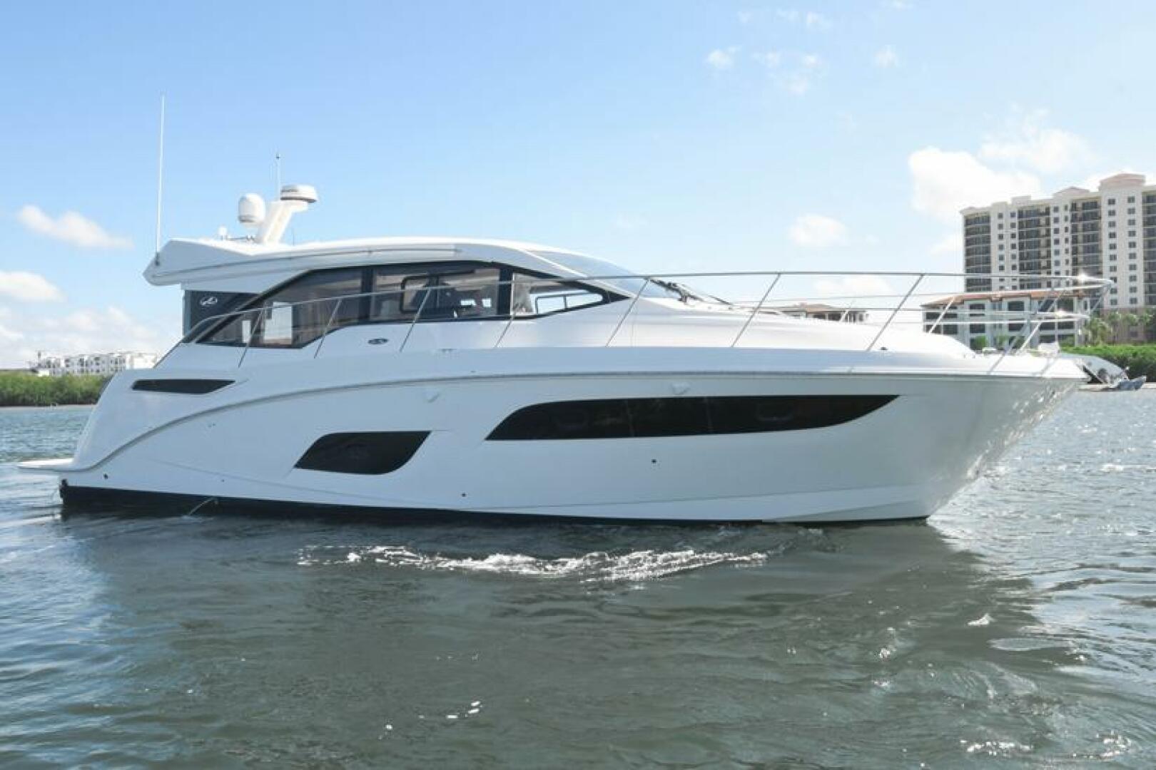 Slide: The Image of 2017 46 Sea Ray Sundancer - Strickly Big 3 - Main Profile - 3918973