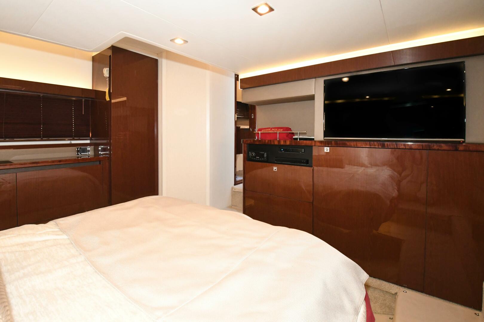 Slide: The Image of 2017 46 Sea Ray Sundancer - Strickly Big 3 - Master Stateroom - TV - 3918981