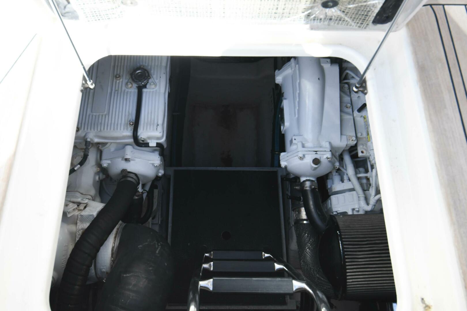 Slide: The Image of 2017 46 Sea Ray Sundancer - Strickly Big 3 - Engine Room Access - 3918999