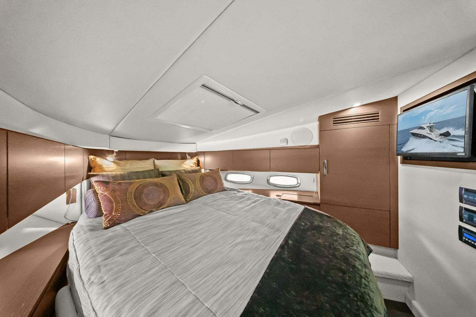 Slide: The Image of VIP Berth - 5538410