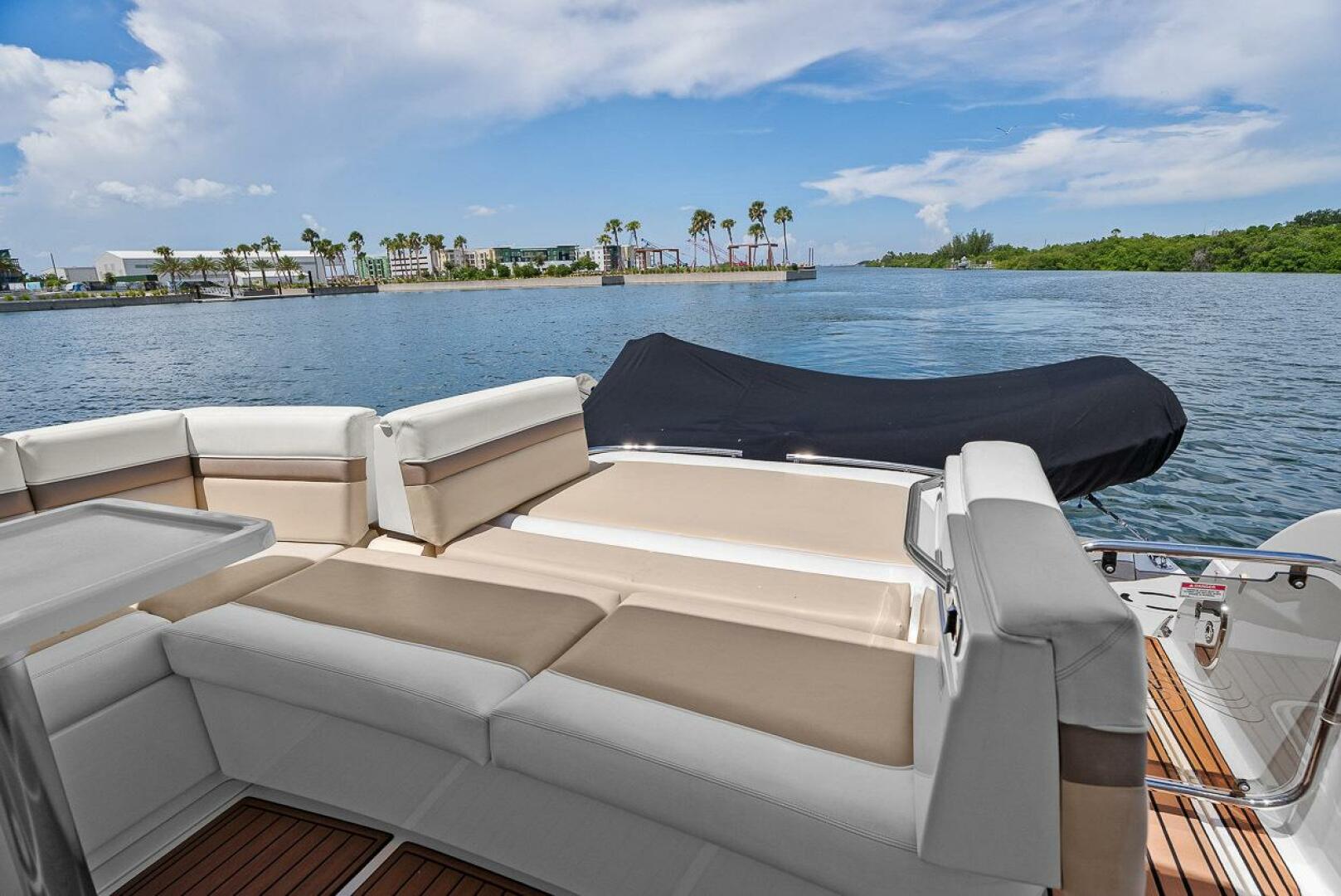 Slide: The Image of Cockpit Sun Lounger - 5538446