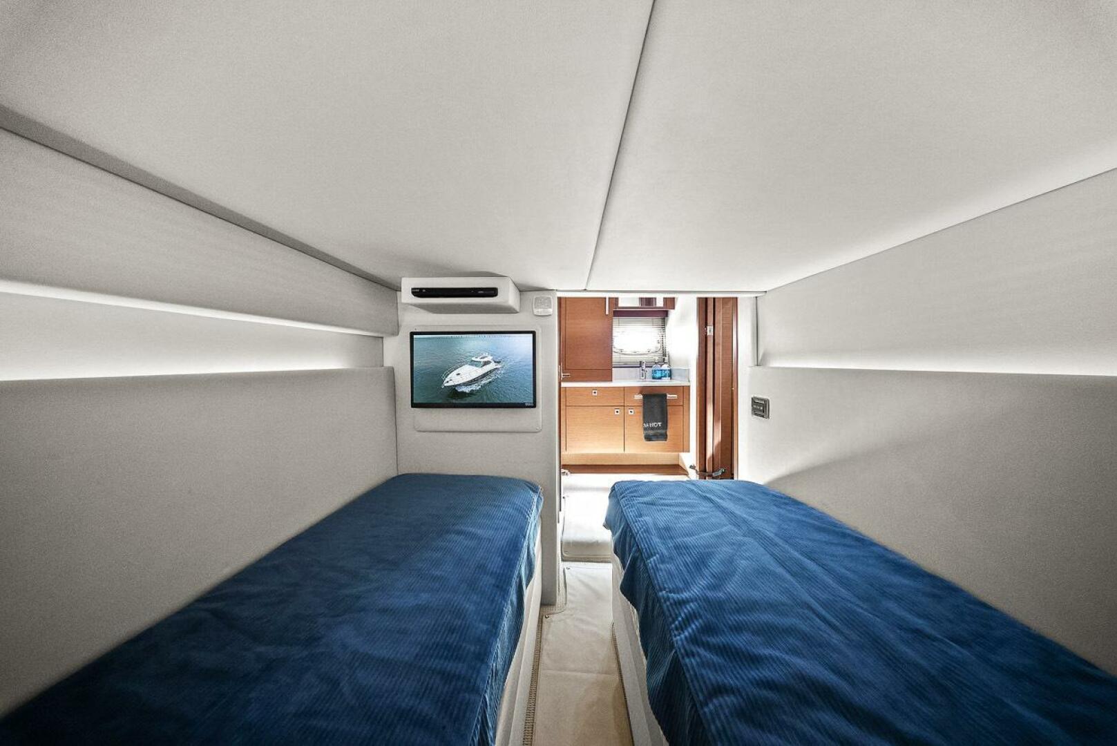 Slide: The Image of Aft Berth - 5538420