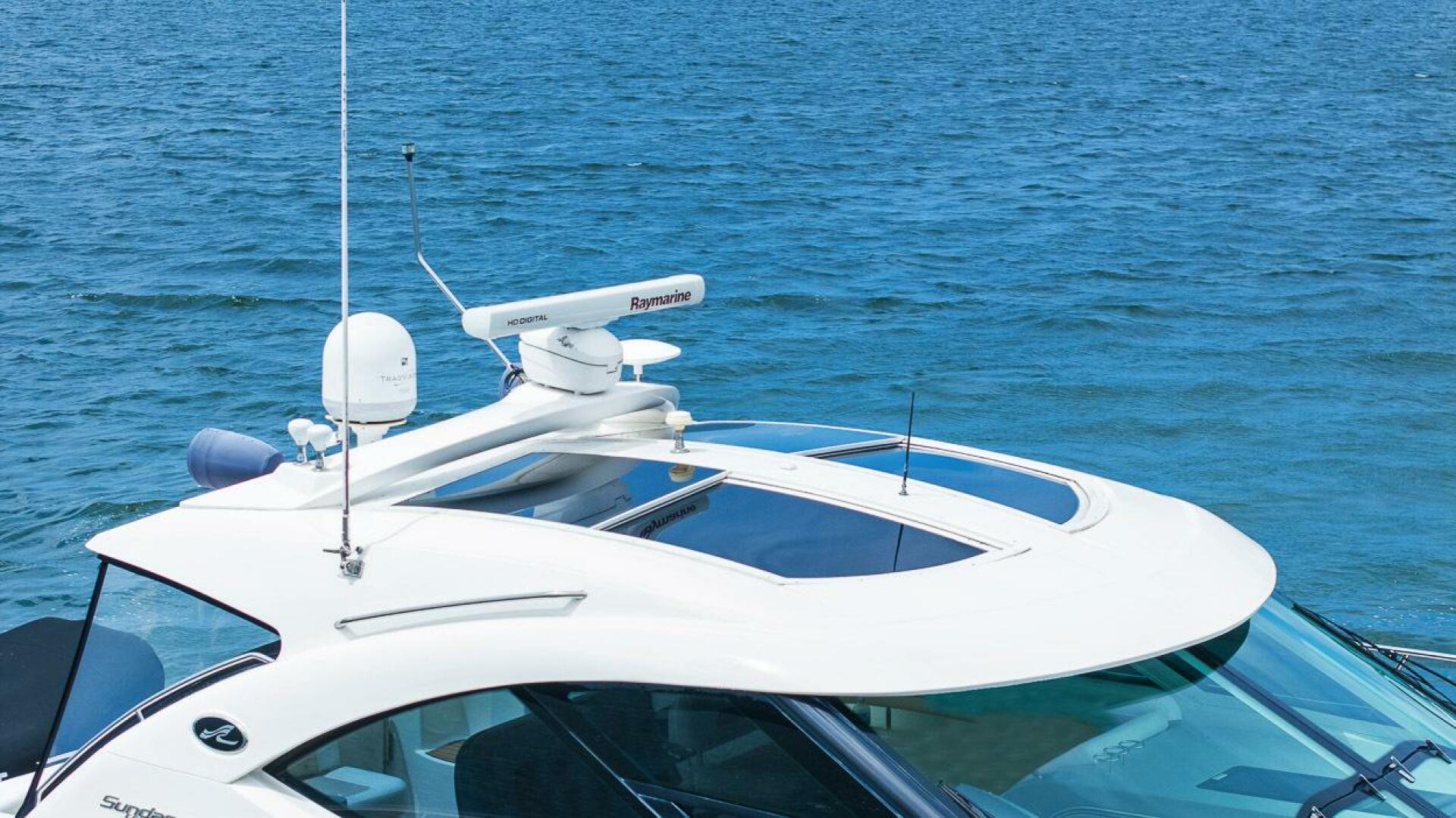 Slide: The Image of Sea Ray 470 Sundancer 2012 - 5538436