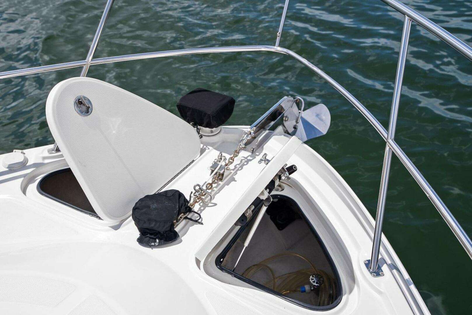 Slide: The Image of Sea Ray 470 Sundancer 2012 - 5538444