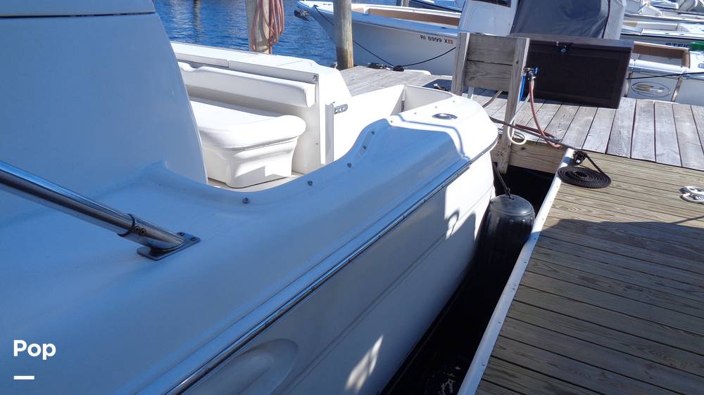 Slide: The Image of Sea Ray 480 Sedan 2004 - 10