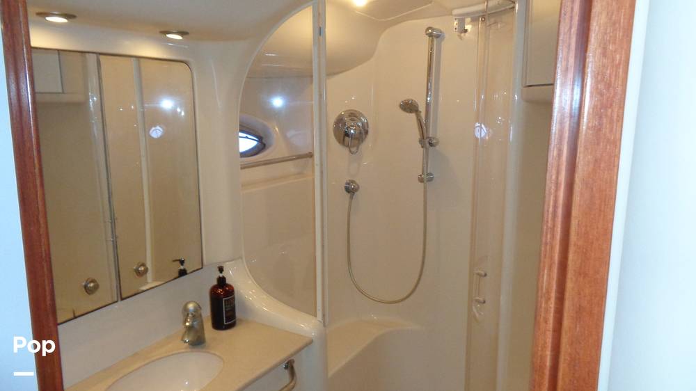 Slide: The Image of Sea Ray 480 Sedan 2004 - 124