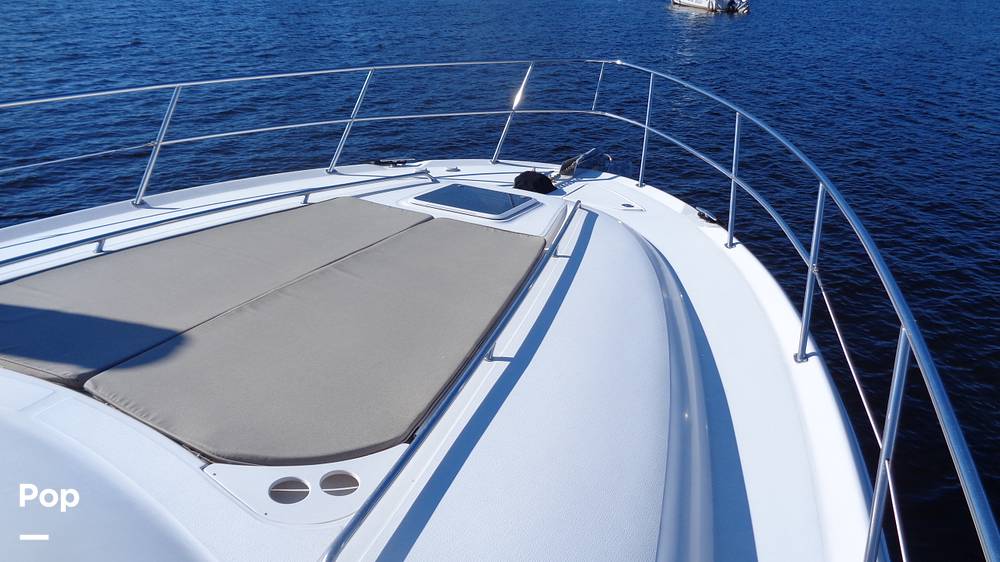 Slide: The Image of Sea Ray 480 Sedan 2004 - 145
