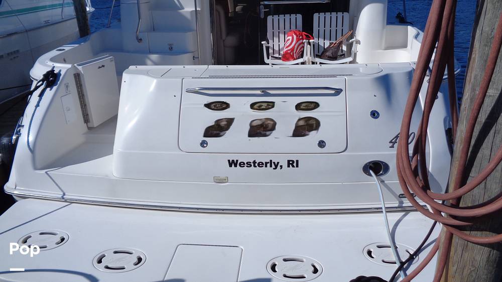 Slide: The Image of Sea Ray 480 Sedan 2004 - 3