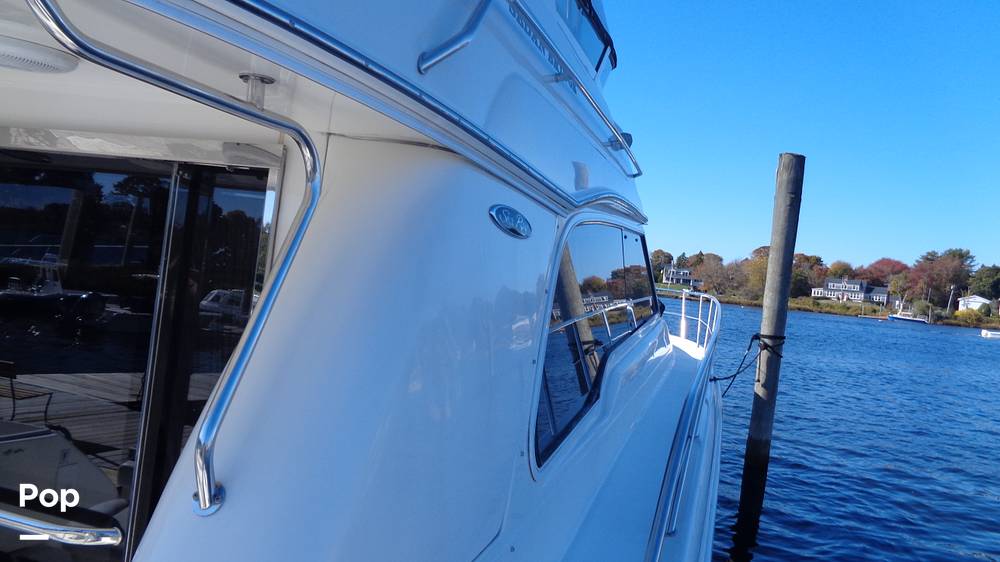 Slide: The Image of Sea Ray 480 Sedan 2004 - 47