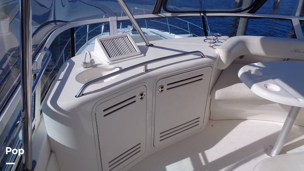 Slide: The Image of Sea Ray 480 Sedan 2004 - 52