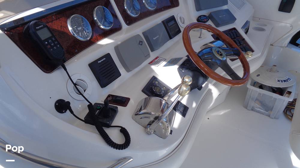 Slide: The Image of Sea Ray 480 Sedan 2004 - 55