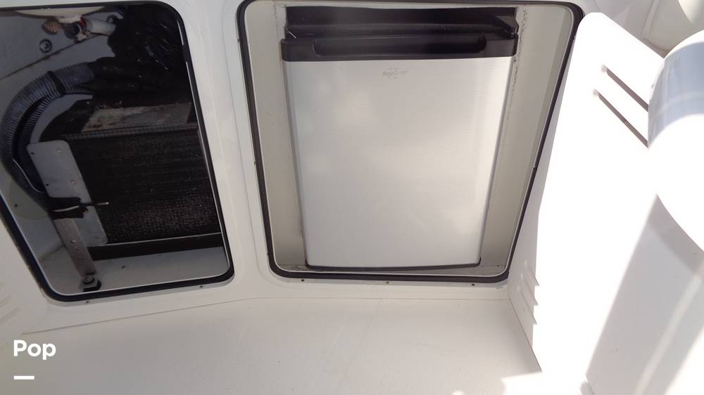 Slide: The Image of Sea Ray 480 Sedan 2004 - 59