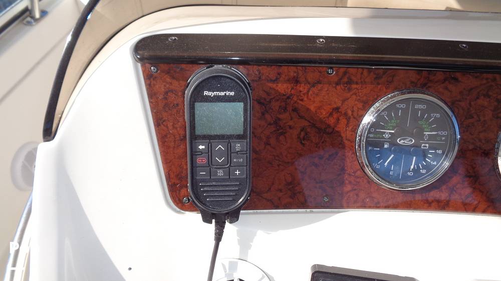 Slide: The Image of Sea Ray 480 Sedan 2004 - 70