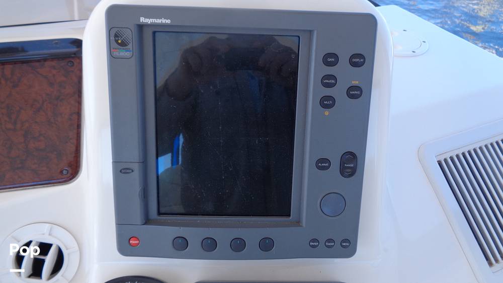 Slide: The Image of Sea Ray 480 Sedan 2004 - 81