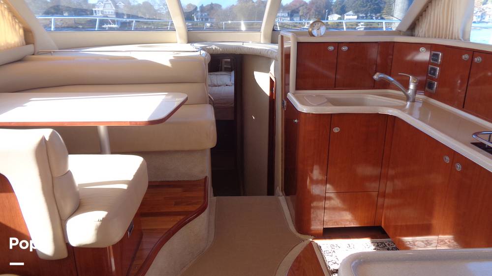 Slide: The Image of Sea Ray 480 Sedan 2004 - 99