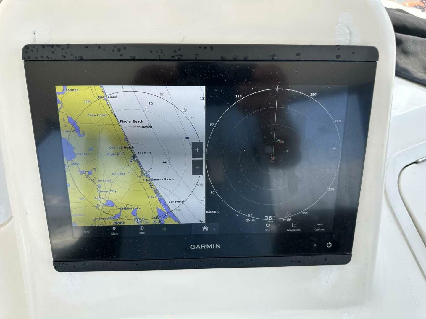 Slide: The Image of Sea Ray 480 Sedan Bridge 1998 - 28