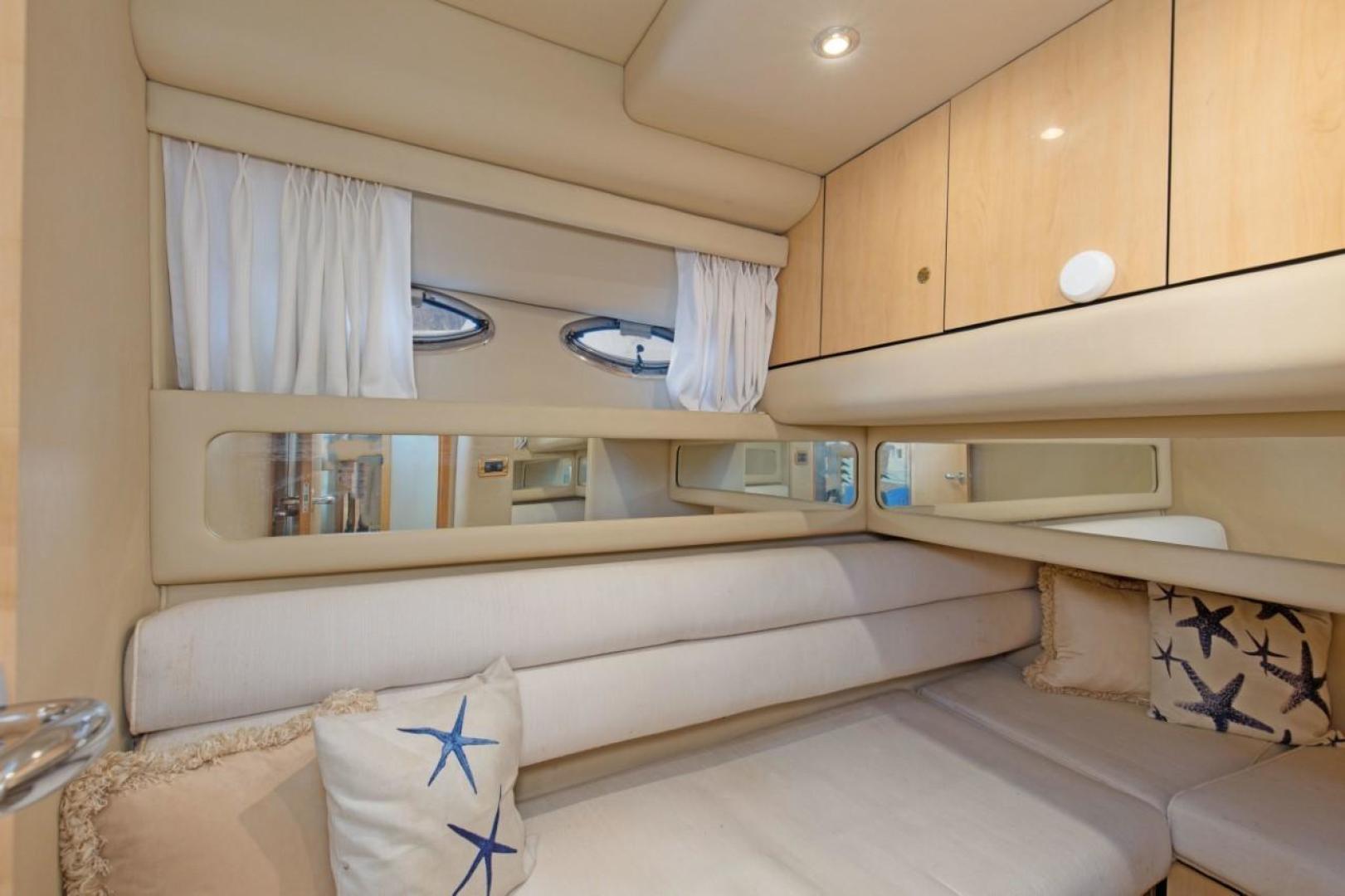Slide: The Image of 2001 48' Sea Ray 480 Tops Off Guest Stateroom (2) - 9