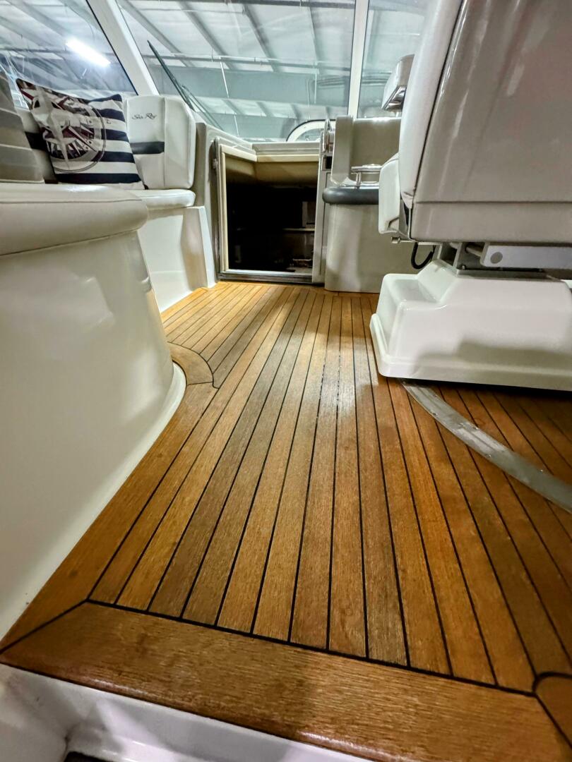 Slide: The Image of Sea Ray 48 Sundancer 2007 - 5290449