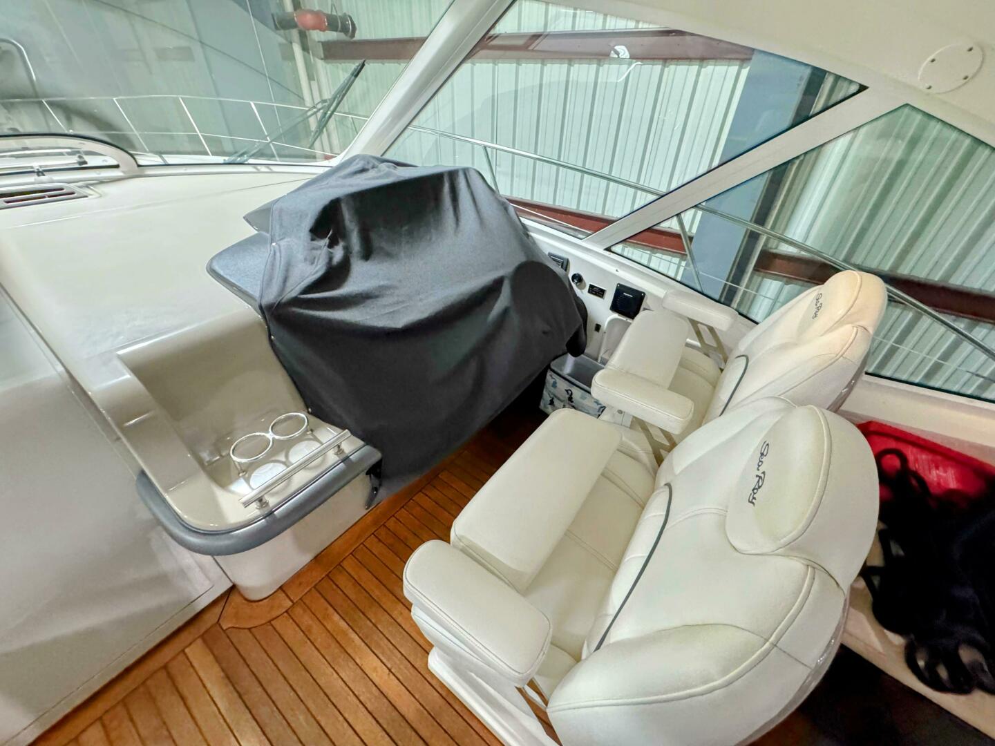 Slide: The Image of Sea Ray 48 Sundancer 2007 - 5290458