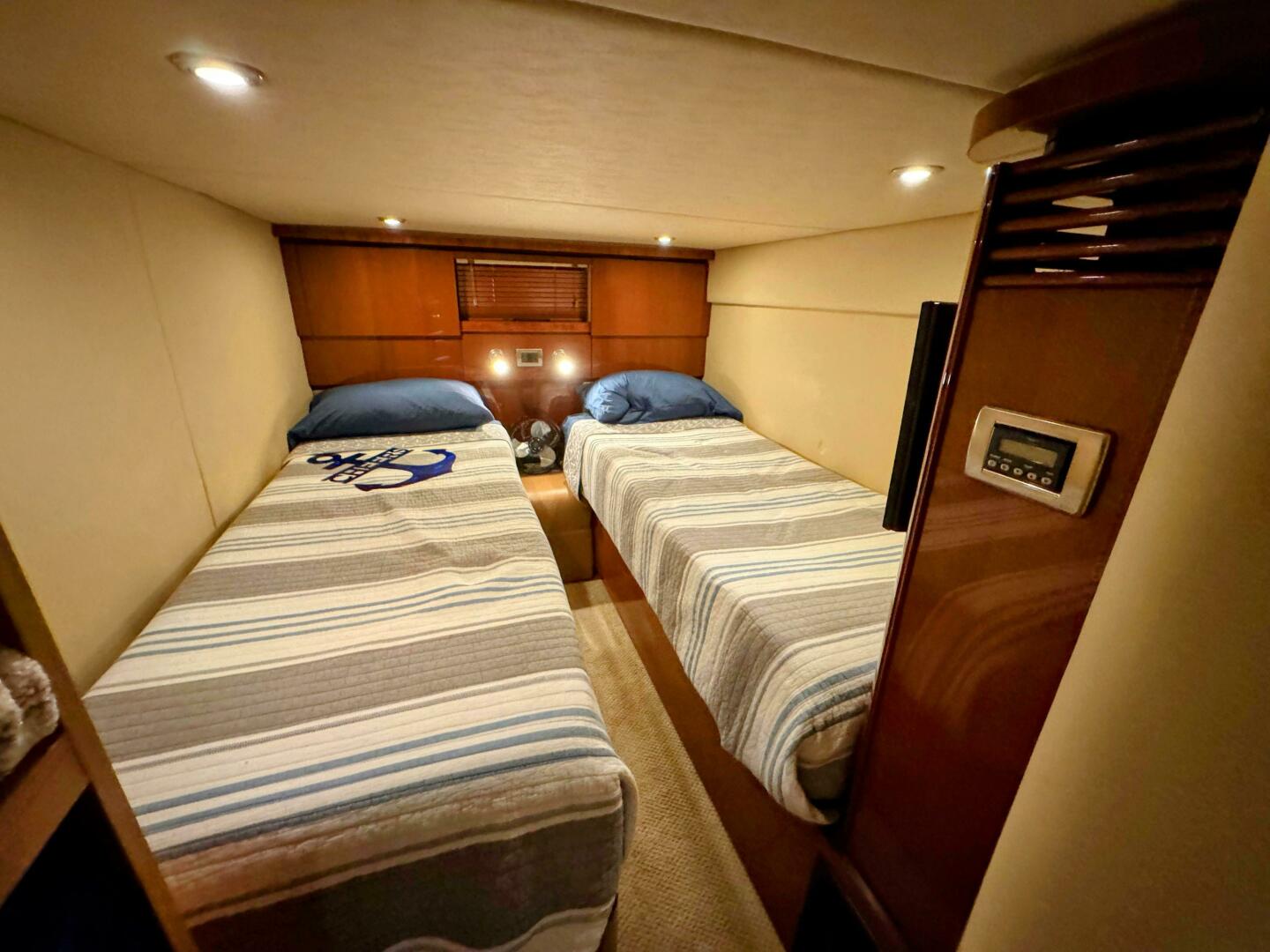 Slide: The Image of Sea Ray 48 Sundancer 2007 - 5290472