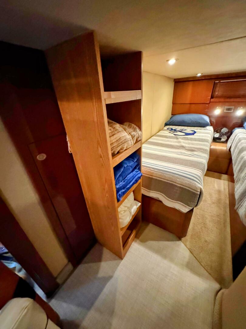 Slide: The Image of Sea Ray 48 Sundancer 2007 - 5290473